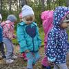 „Droga do przyrody”- wycieczka  dzieci 3 i 4 letnich na ścieżkę przyrodniczo- edukacyjną