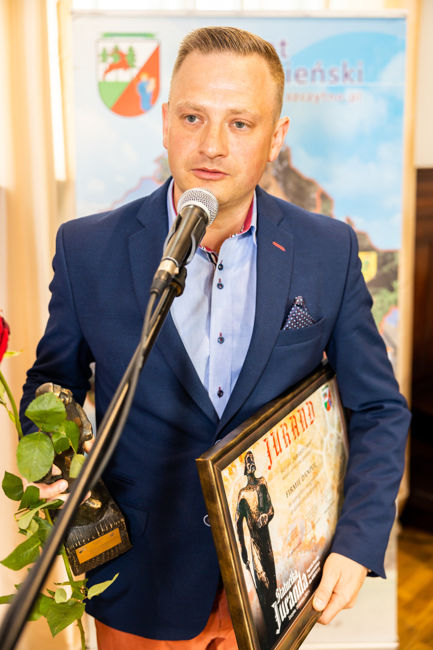 https://i.powiatszczycienski.pl/00/00/76/96/f/o8a5195-picture60c8f413d8394.jpg