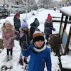 Pierwszy śnieg - zabawy w ogrodzie