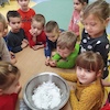 Tworzymy sztuczny śnieg i rozwijamy się sensorycznie