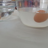 Jajko pływa, jajko tonie-zabawa badawcza