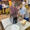Urządzenia elektryczne - robimy tosty