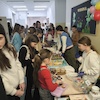 Słodki kiermasz klasy 4a na rzecz biblioteki szkolnej! 